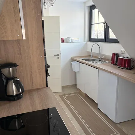 Apartament Schaeferstr 43